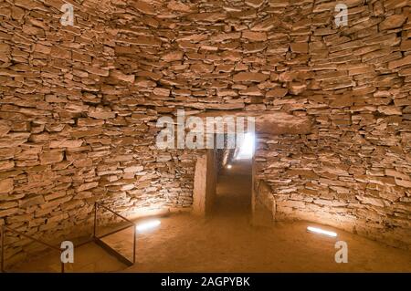 Dolmen El Romeral (1800 BC), Antequera, provincia di Malaga, regione dell'Andalusia, Spagna, Europa. Foto Stock