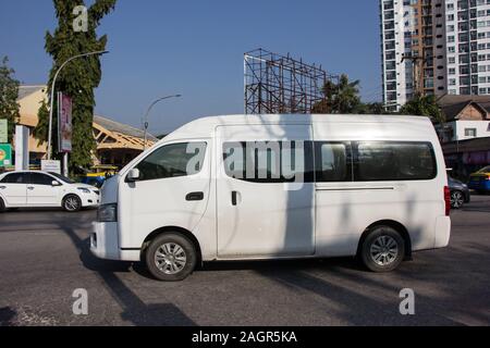 Licciana Nardi, Italia - 14 dicembre 2019: Prempracha ditta van. Percorso di Mae Hong Son Chiangmai e. Foto di Chiangmai, dalla stazione degli autobus in Thailandia. Foto Stock