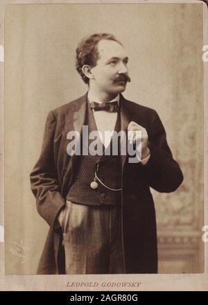 Ritratto di pianista e compositore Leopold Godowsky (1870-1938). Museo: Collezione privata. Autore: AIME DUPONT. Foto Stock