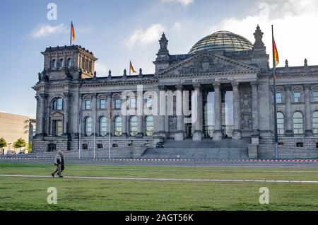 L'edificio del Reichstag, il palazzo del governo tedesco a Berlino. Foto Stock