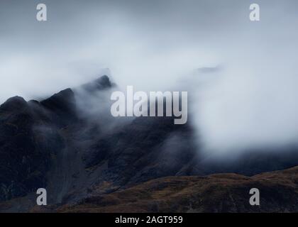 Fotografia Di © Jamie Callister. Cuillin Mountains, Isle of Skye, North West Scotland, Regno Unito, 27th di novembre 2019. Foto Stock