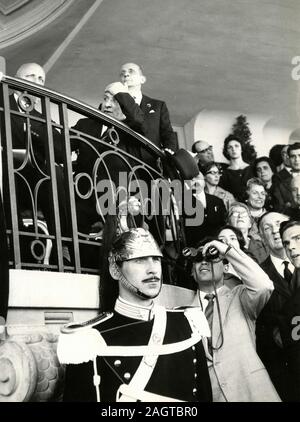 Politico italiano il ministro Umberto Tupini al cavallo di razza, Roma, Italia degli anni sessanta Foto Stock