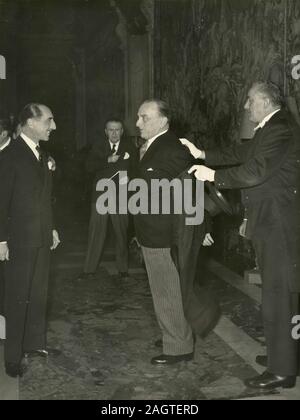 Politico italiano Presidente del Senato Cesare Merzagora, Roma, Italia degli anni cinquanta Foto Stock