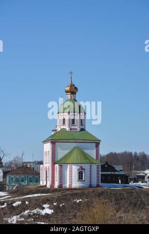 Primavera a Suzdal'. Suzdal è una delle città dell'anello d'oro della Russia. Foto Stock