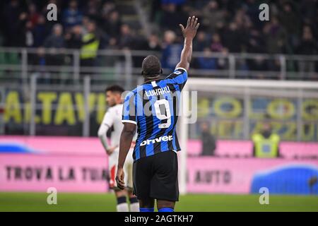 Milano, Italia. Xxi Dec, 2019. Romelu Lukaku di FC Internazionale durante la Serie A match tra Inter e Milan e Genoa allo stadio San Siro di Milano, Italia il 21 dicembre 2019. Foto di Mattia Ozbot. Solo uso editoriale, è richiesta una licenza per uso commerciale. Nessun uso in scommesse, giochi o un singolo giocatore/club/league pubblicazioni. Credit: UK Sports Pics Ltd/Alamy Live News Foto Stock