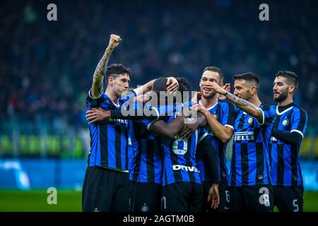 Milano, Italia. Xxi Dec, 2019. felicità romelu lukaku (fc internazionale) durante Inter vs Genova, italiano di calcio di Serie A del campionato Gli uomini in Milano, Italia, Dicembre 21 2019 Credit: Indipendente Photo Agency Srl/Alamy Live News Foto Stock