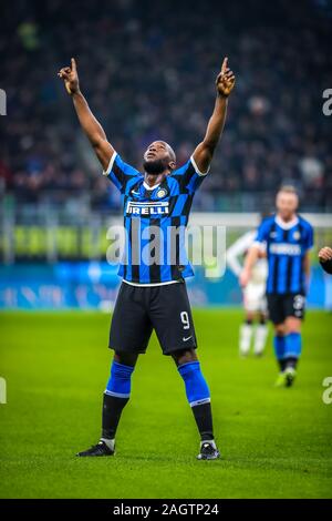 Milano, Italia. Xxi Dec, 2019. romelu lukaku (fc internazionale)durante Inter vs Genova, italiano di calcio di Serie A del campionato Gli uomini in Milano, Italia, 21 Dicembre 2019 - LPS/Fabrizio Carabelli Credito: Fabrizio Carabelli/LP/ZUMA filo/Alamy Live News Foto Stock