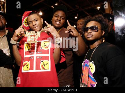 (L-R) Rapper Soulja Boy, cantante Sean Kingston e valutazione al Magic fashion show presso il Centro Congressi di Las Vegas. Foto Stock