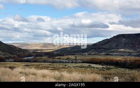 Viste dalla RN40 tra San Carlos de Bariloche e San Martin de los Andes. Argentina Foto Stock