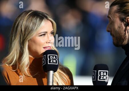 Bergamo, Italia. 22 Dic, 2019. diletta leotta dazn durante l'Atalanta vs Milano, italiano di calcio di Serie A del campionato Gli uomini a Bergamo, Italia, Dicembre 22 2019 Credit: Indipendente Agenzia fotografica/Alamy Live News Foto Stock