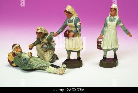 TOY SOLDIERS in plastelina di uniformi tedesche health care Foto Stock