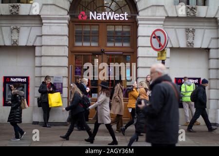 Natwest Bank branch, Moorgate, City of London Foto Stock