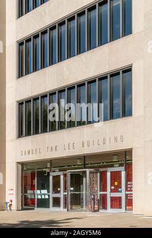 CAMBRIDGE, MA/STATI UNITI D'America - 29 settembre 2019: Samuel Tak Lee edificio del campus del Massachusetts Institute of Technology. Foto Stock