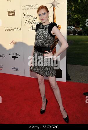 Evan Rachel Wood - xi Giovani premi di Hollywood a Eli e Edythe ampia fase di Los Angeles.06 WoodEvanRachel 06 Red Carpet Event, verticale, US Foto Stock