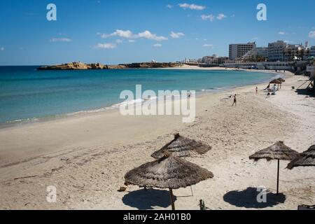 Plage Karaia, o spiaggia di Karaia, è uno dei punti di interesse a Monastir, Tunisia Foto Stock