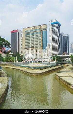 Masjid Jamek è la moschea nel centro di Kuala Lumpur, Malaisia. È stato costruito nel 1907. Foto Stock