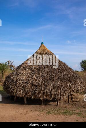 Tradizionale tribù Mundari village, Equatoria centrale, Terekeka, sud Sudan Foto Stock