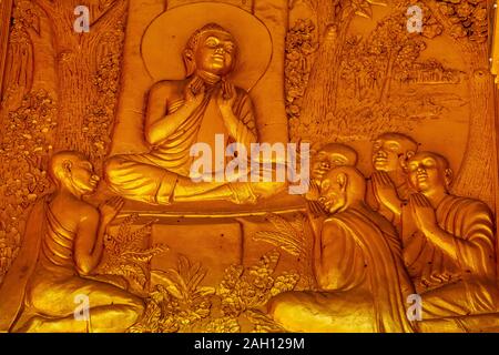 Arte religiosa buddista di Wat Langka, Phnom Penh Cambogia. Foto Stock