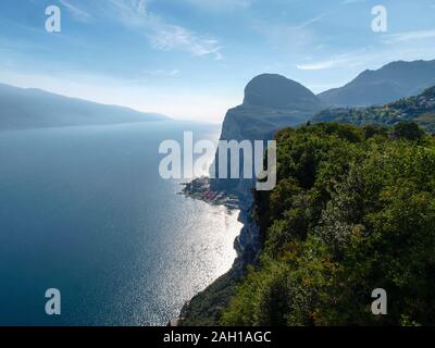 Tremosine, Italia: vista dal balcone del brivido Foto Stock