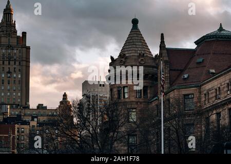 New York City - USA - Mar 18 2019: vista al tramonto del Museo Americano di Storia Naturale di Central Park West Upper West Side Foto Stock