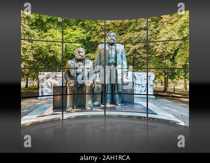 Il monumento a Karl Marx e Friedrich Engels si trova nel quartiere berlinese di Mitte di Berlino, Germania, Europa Foto Stock