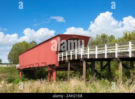 Roseman ponte coperto, uno dei ponti di Madison County, Winterset, Iowa, USA Foto Stock