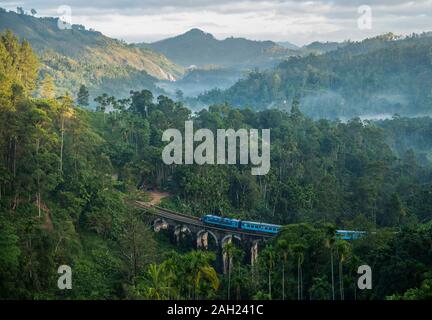 Nove ponte di Arco, Sri Lanka Foto Stock