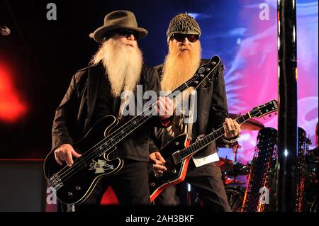 Vigevano Italia, dal 13 luglio al 22 luglio 2010, concerti live Festival di Vigevano: ZZ Top,il bassista impolverata Hill e il chitarrista Billy F.Gibbons Foto Stock