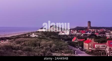 Skyline di domburg città con spiaggia, bella città in Zeeland, Paesi Bassi Foto Stock