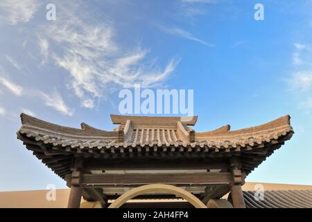 Padiglione laterale-pagoda cinese-Mingyue tempio. Dunhuang Crescent Moon Lake-Gansu-China-0674 Foto Stock