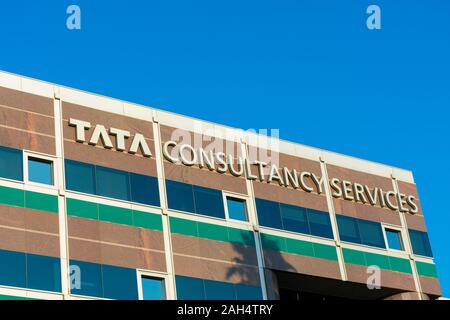 Tata Consultancy Services office esterno nella Silicon Valley. TCS è una multinazionale indiana IT service società di consulenza e di parte del gruppo Tata Foto Stock