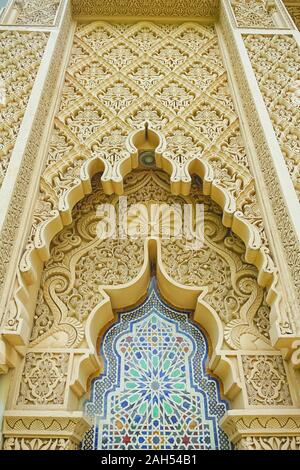 Il Astaka Marocco, le destinazioni di viaggio architettura marocchina in Putrajaya, Malaysia. Foto Stock