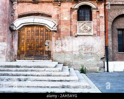 Casa dei Crescenzi (Crescenzi Casa) è un antica casa medioevale situato nel rione RIpa - Roma, Italia Foto Stock