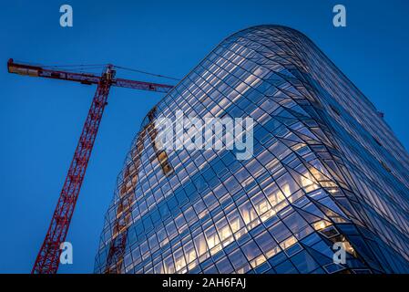 Edifici moderni situato sui terreni dell'Università di Calgary a Calgary, Alberta, Canada. Foto Stock