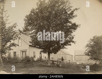 Antique c1890 fotografia, "la mia vecchia casa in Troy, New Hampshire (West Hill)." Fonte: FOTOGRAFIA ORIGINALE Foto Stock