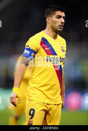 Milano, ITALIA - 10 dicembre 2019: Luis Suarez si presenta durante la UEFA Champions League 2019/2020 INTER contro BARCELLONA allo stadio San Siro. Foto Stock
