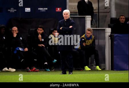 Milano, ITALIA - 6 novembre 2019: Il capo allenatore di Gian Piero Gasperini di Atalanta guarda in testa durante la UEFA Champions League 2019/2020 ATALANTTA v MANCHESTE Foto Stock