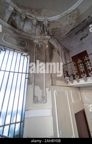 Villa Cuomo, Vico sant'eframo, paradisiello, Napoli - Scala Foto Stock