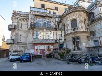 Villa Cuomo, vico sant'eframo, paradisiello, Napoli - facciata Foto Stock