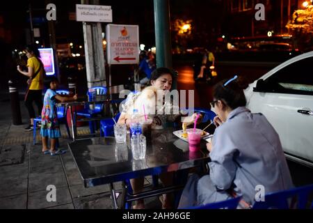 Ogni giorno scene di strada in Bankok, Thailandia Foto Stock