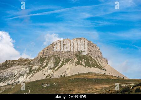 Monte Castellaz, trekking del Cristo pensante, vetta delle Dolomiti nelle Alpi Italiane, Trentino Alto Adige, Passo Rolle, Italia, Europa Foto Stock