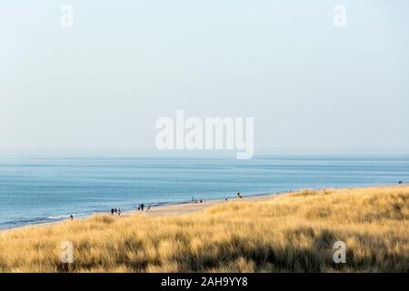 Duene, Duenengras, Strand, Spaziergaenger, Meer, Horizont, Wenningstedt, Sylt Foto Stock