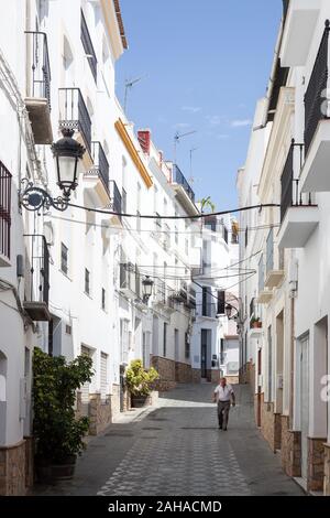 08.08.2018, Competa, Andalusia, Spagna - vicolo in Competa. 00P180808D486CAROEX.JPG [modello di rilascio: non applicabile, la proprietà di rilascio: NO (c) caro immagini Foto Stock