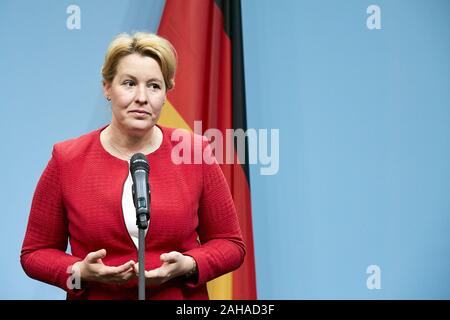 13.11.2019, Berlin, Berlin, Germania - Dott.ssa Franziska Giffey, ministro federale per gli affari di famiglia. Il Ministro ha fatto una dichiarazione alla stampa sull'espansione Foto Stock