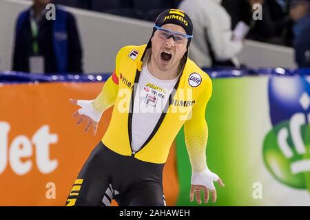 Heerenveen, Paesi Bassi. 27 Dic, 2019. HEERENVEEN, ghiaccio Thialf Stadium, 27-12-2019, stagione 2019/2020, olandese singole distanze campionati. 500m uomini Jan Smeekens durante il match NK singole distanze 27 dicembre Credito: Pro scatti/Alamy Live News Foto Stock