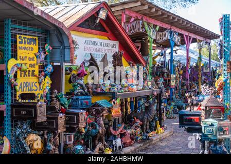 Barberville cantiere stradale arte Emporium in Pierson, Florida. (USA) Foto Stock