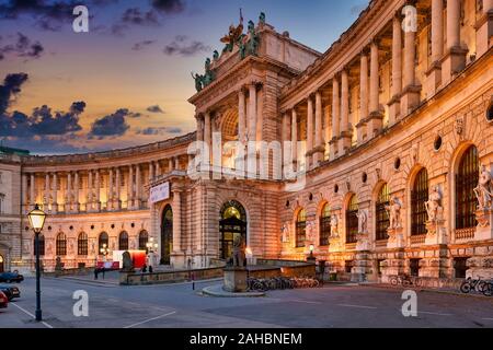 Neue Burg complesso museale al palazzo imperiale Hofburg. Vienna Austria Foto Stock