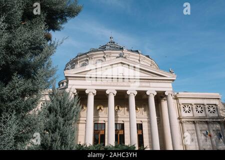 Bucarest, Romania - Dic 15, 2019: Romanian Athenaeum, Bucarest più prestigiosa sala concerti Foto Stock