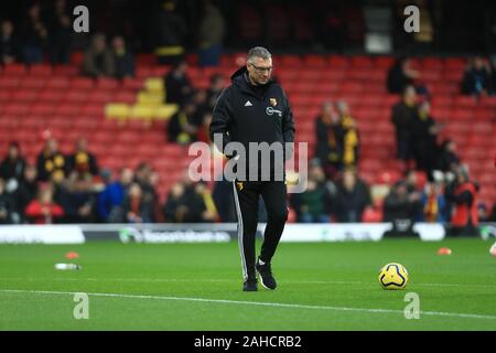 Watford, Regno Unito. 28 dicembre, 2019. Watford manager Nigel Pearson durante il match di Premier League tra Watford e Aston Villa di Vicarage Road, Watford sabato 28 dicembre 2019. (Credit: Leila Coker | MI News) La fotografia può essere utilizzata solo per il giornale e/o rivista scopi editoriali, è richiesta una licenza per uso commerciale Credito: MI News & Sport /Alamy Live News Foto Stock