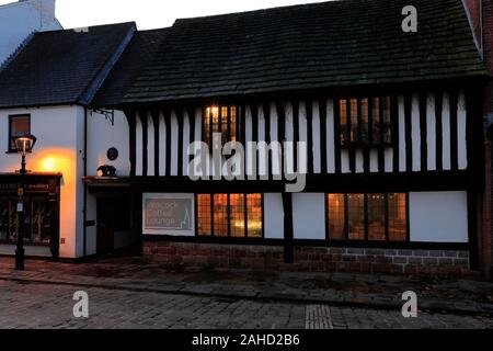 Il Pavone coffee lounge e informazioni & Heritage Centre, Chesterfield, Derbyshire, Parco Nazionale di Peak District, England, Regno Unito Foto Stock